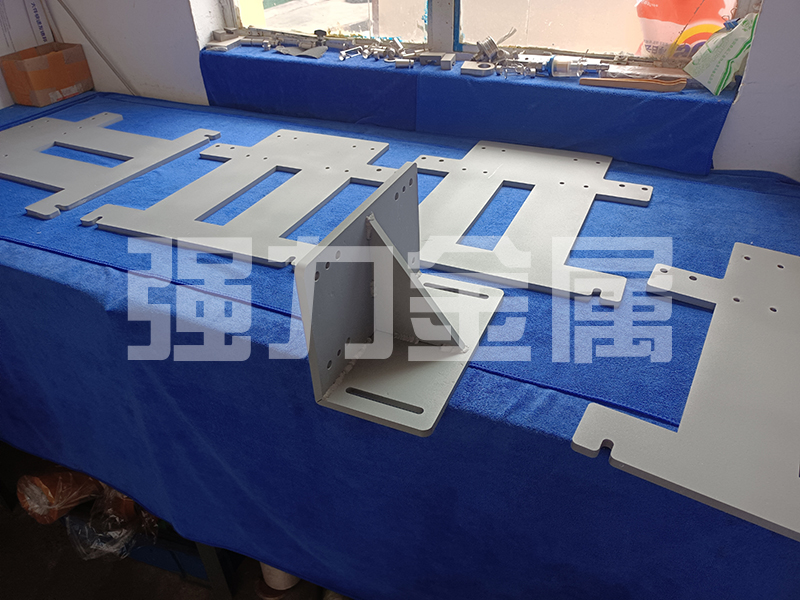 宝鸡强力金属再出新品99.99钼加工件亮相，完美交货……